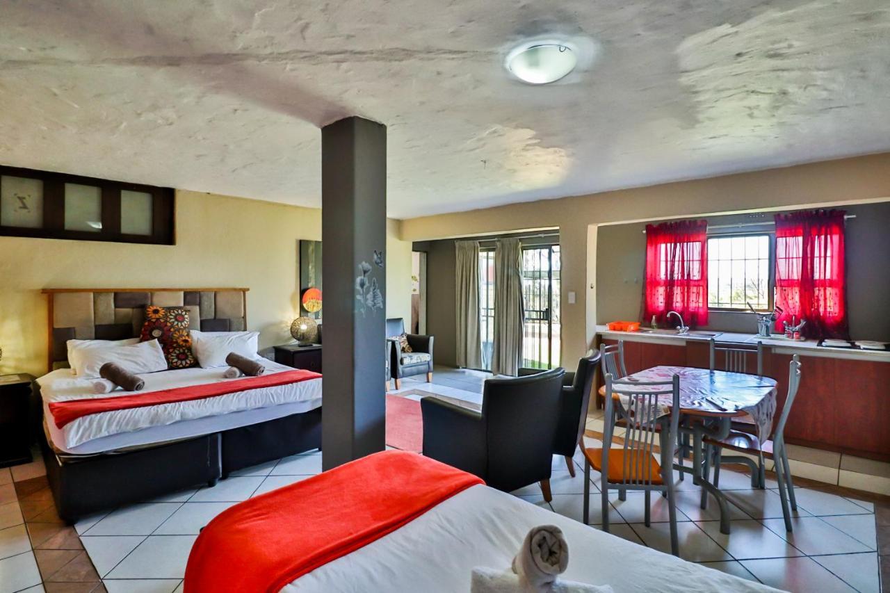 Aviators Retreat B&B Krugersdorp Kültér fotó
